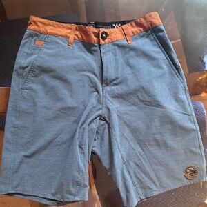 Hippies Basin hybrid shorts(for land or sea)